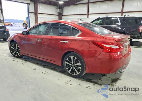 2016 Nissan Altima 2.5 Sr из США, поврежденный, VIN 1N4AL3AP5GC239857